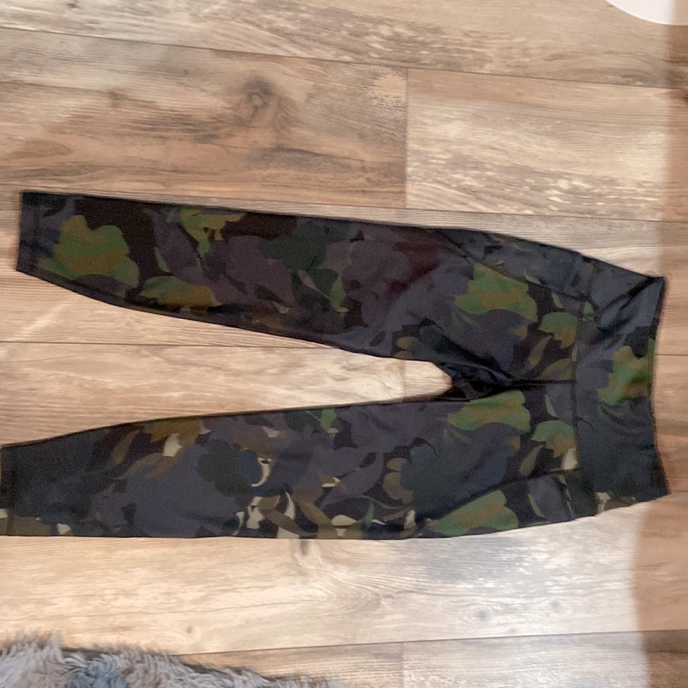 Women’s Camouflage Leggings